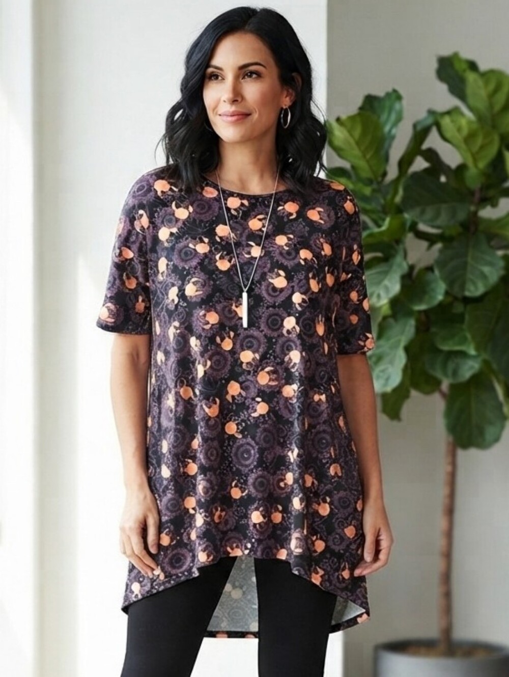 LuLaRoe XS Black Tunic with Minnie Mouse Accents